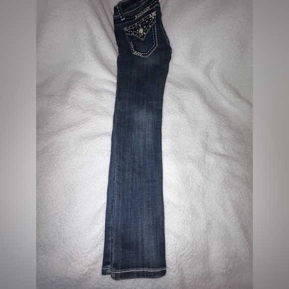 LA Idol USA Dark Wash Bootcut Jeans - Picture 2 of 5
